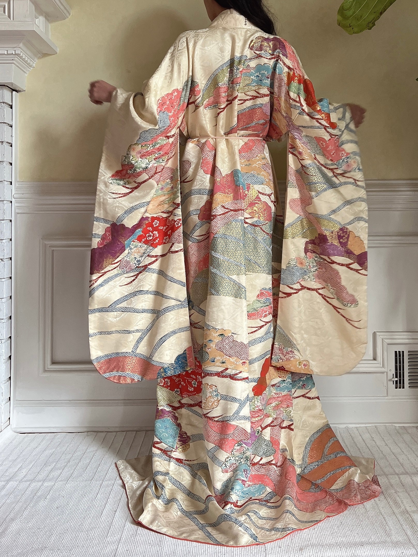 Vintage Silk Pastel Gold Kimono - OSFM