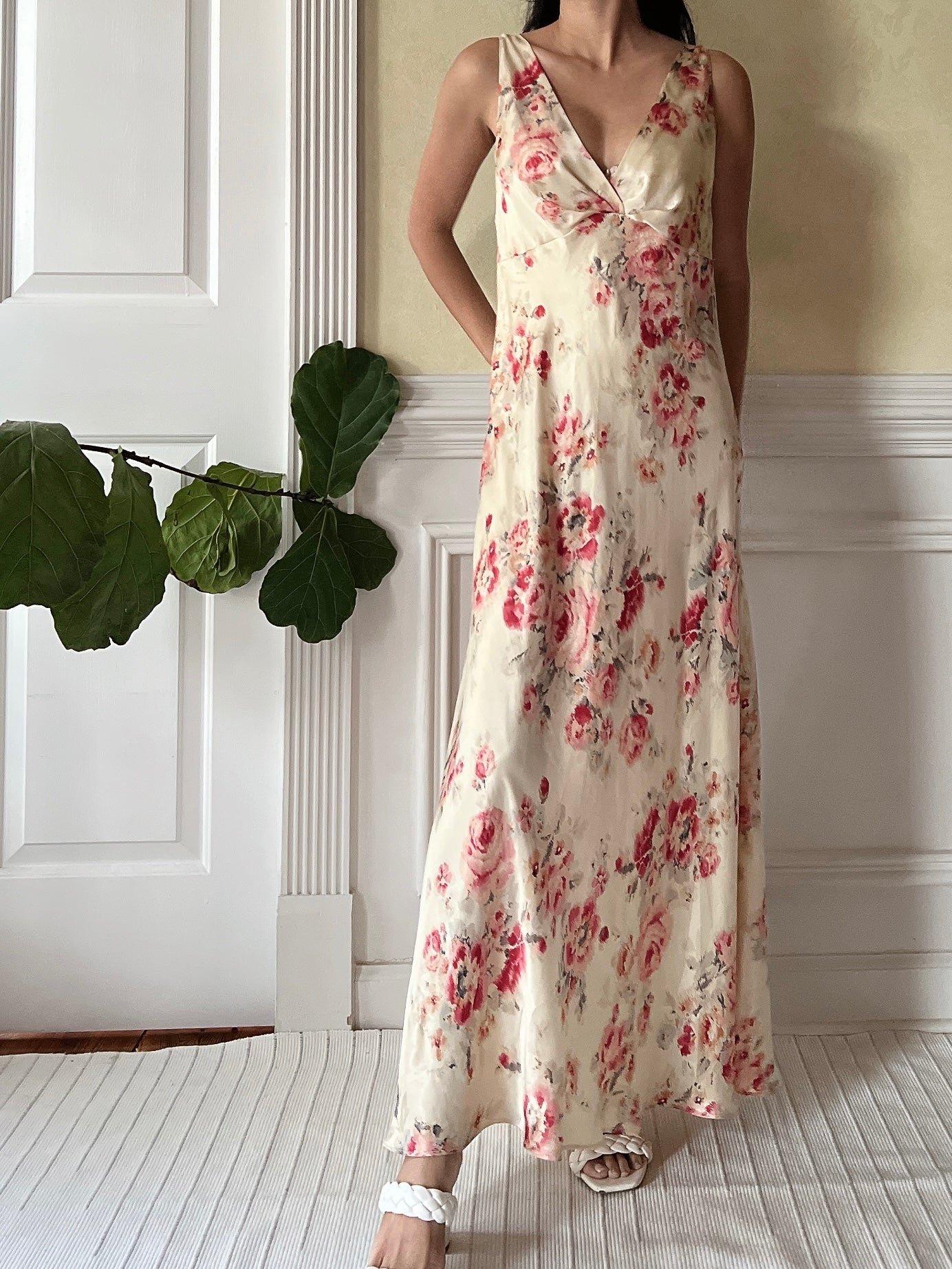 Vintage Oscar de la Renta Satin Floral Slip Dress - S/M Vintage Oscar de la Renta Satin Floral Slip Dress - S/M