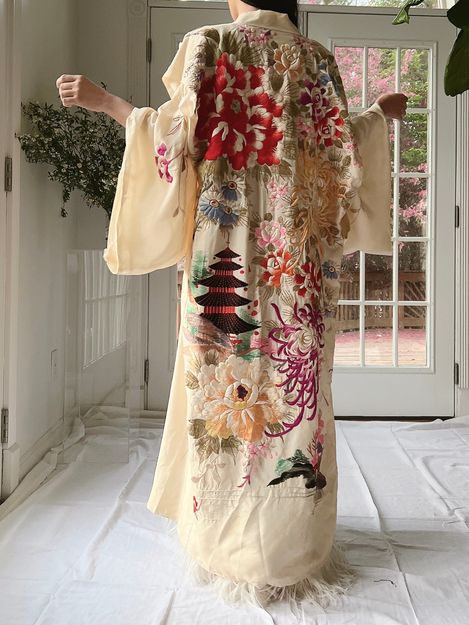 RARE Antique Couched Silk Floral Embroidered Kimono - OSFM | G O S S A M E R RARE Antique Couched Silk Floral Embroidered Kimono - OSFM | G O S S A M E R