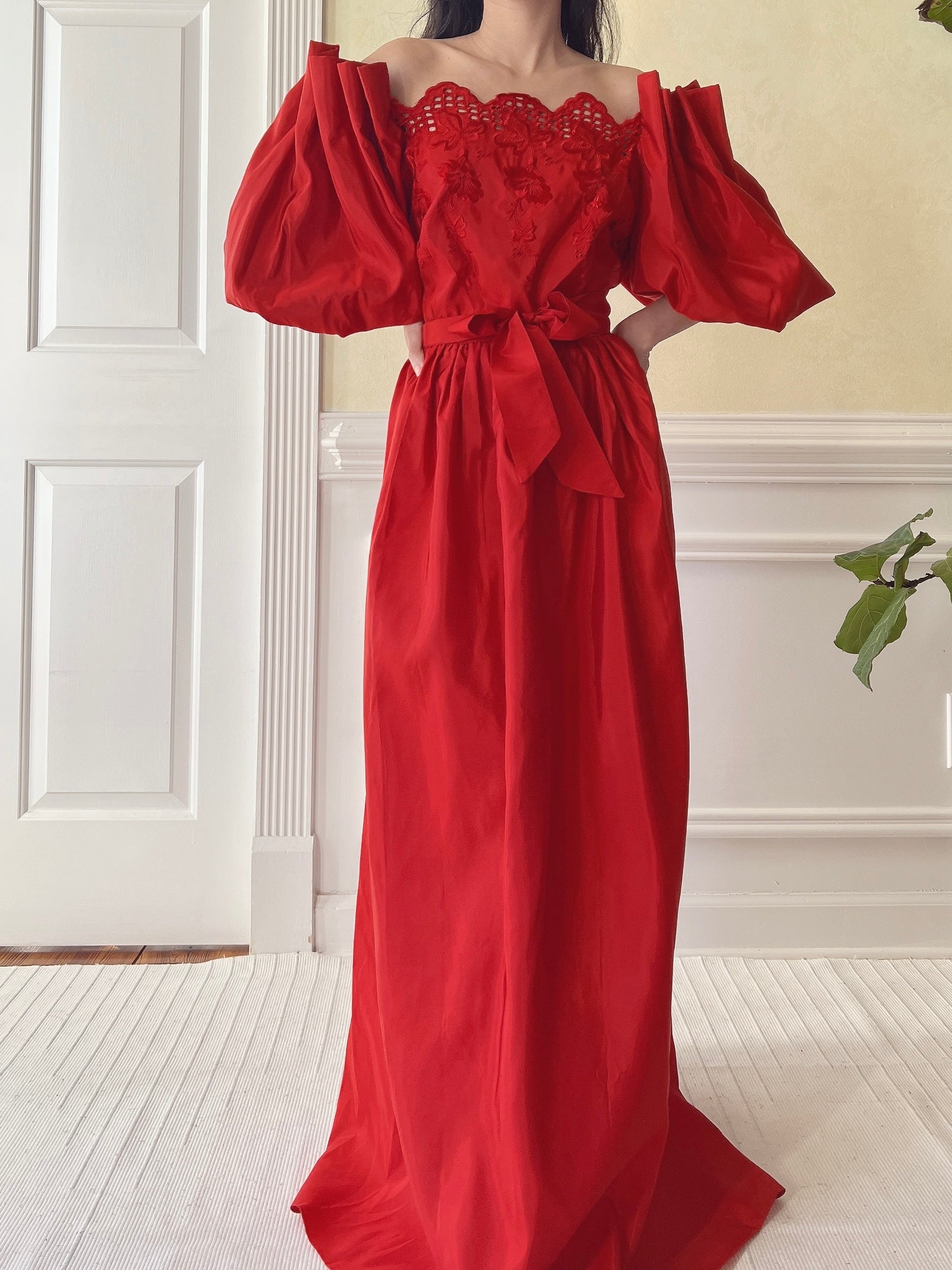 Vintage Red Taffeta Puff Sleeve Dress - S