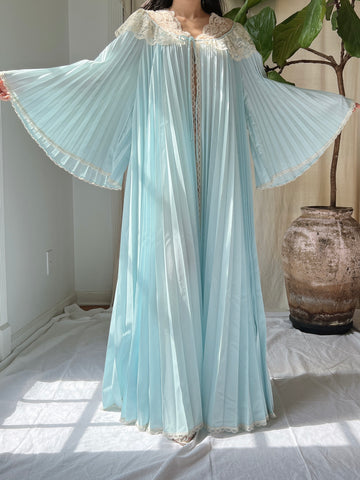 1960s Angel Wing Dressing Gown - OSFM