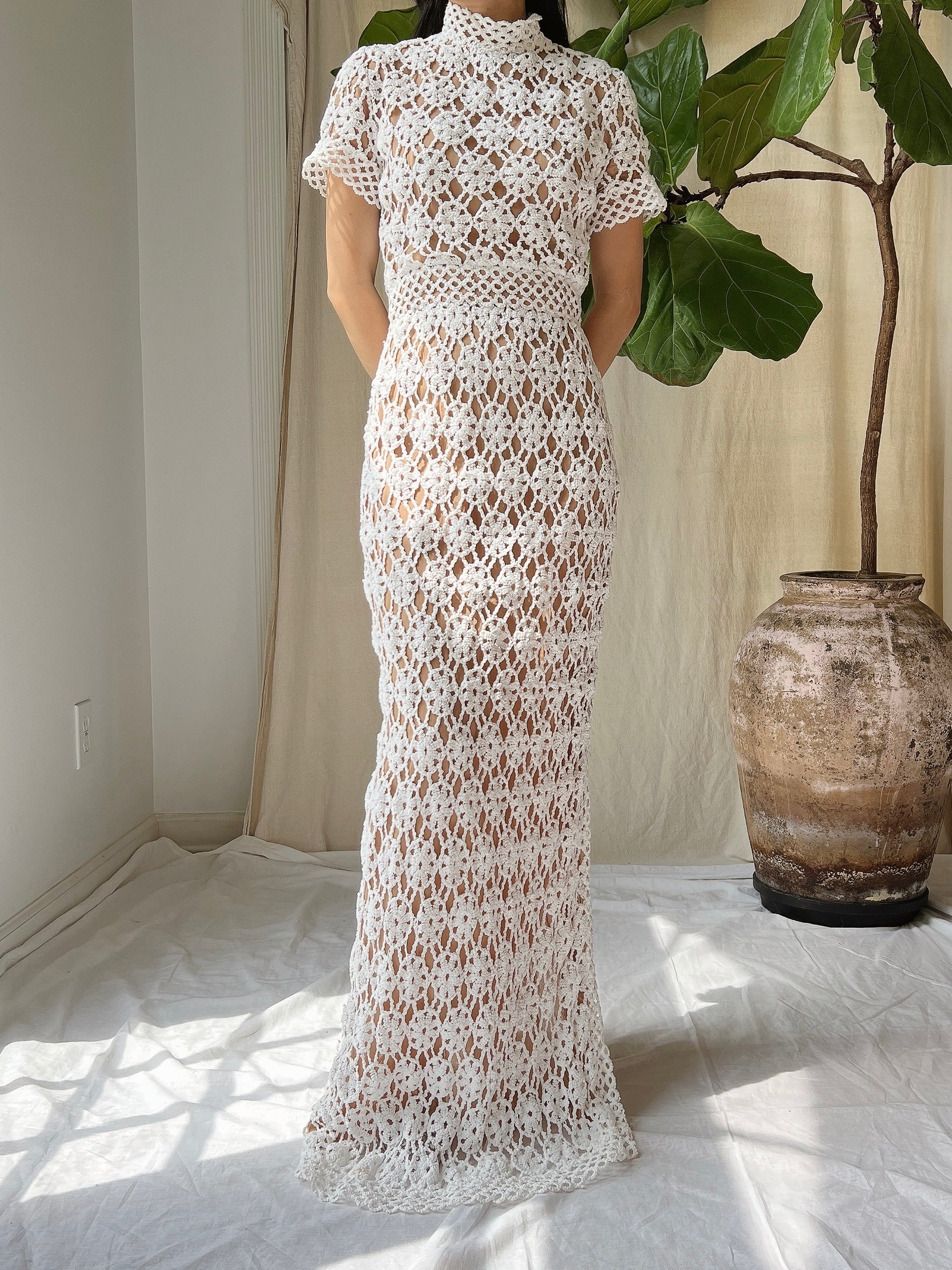 white crochet mock neck dress Vintage Mock Neck Crochet Dress - XS