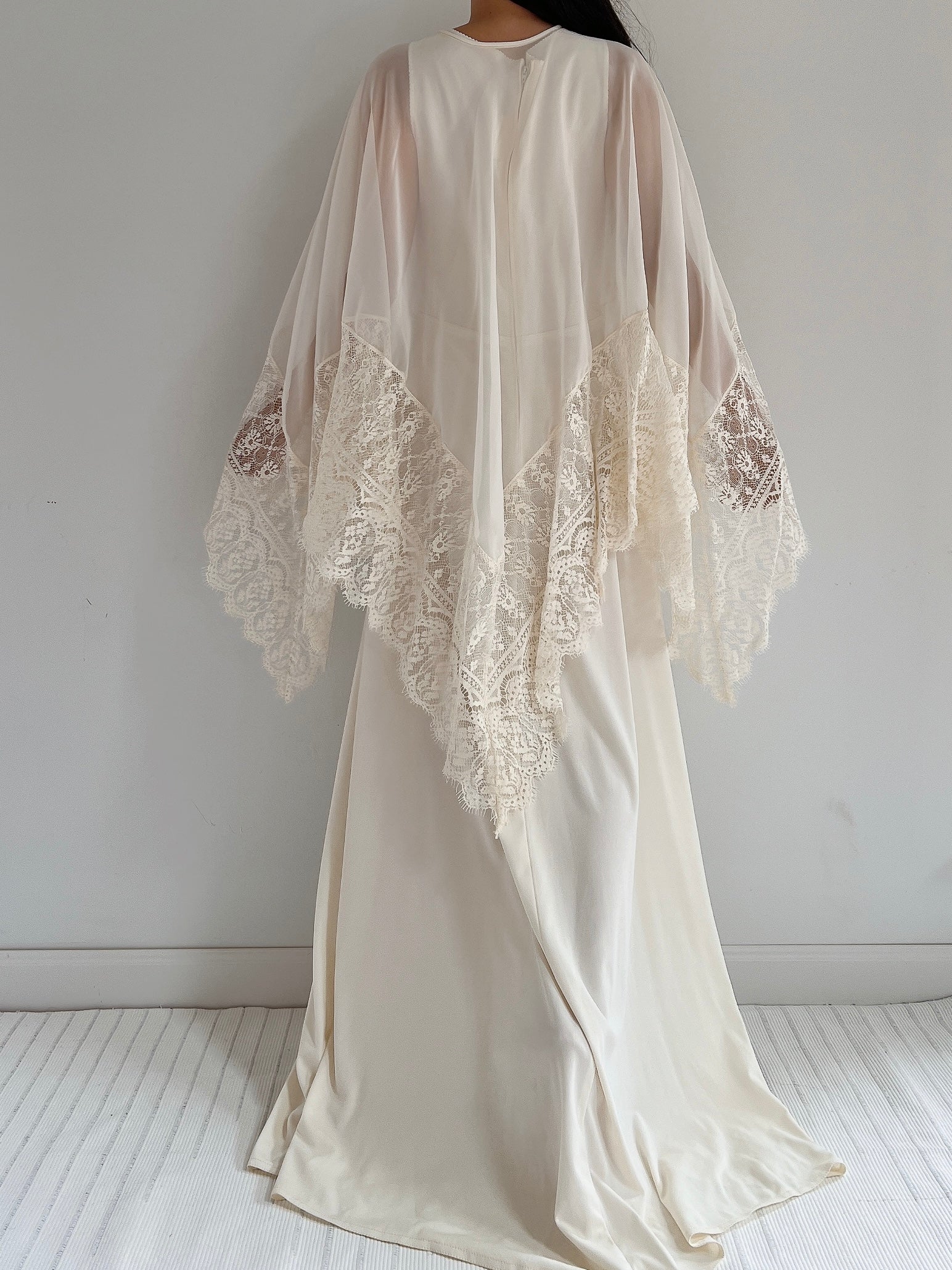 Vintage 2-Piece Chiffon and Jersey Gown - S