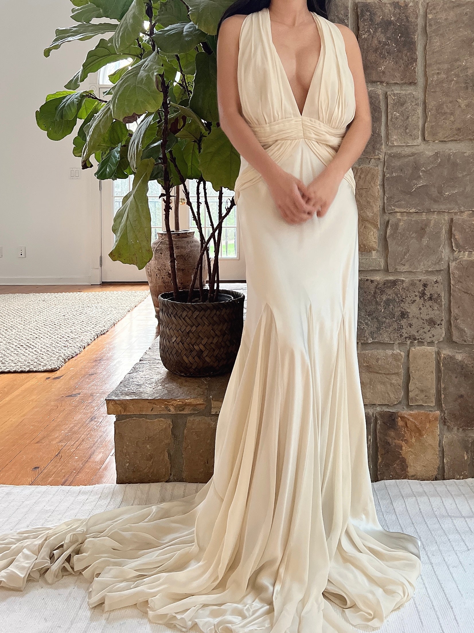 1930s-Inspired Silk Chiffon Bias Cut Gown - M/L | G O S S A M E R 1930s-Inspired Silk Chiffon Bias Cut Gown - M/L | G O S S A M E R