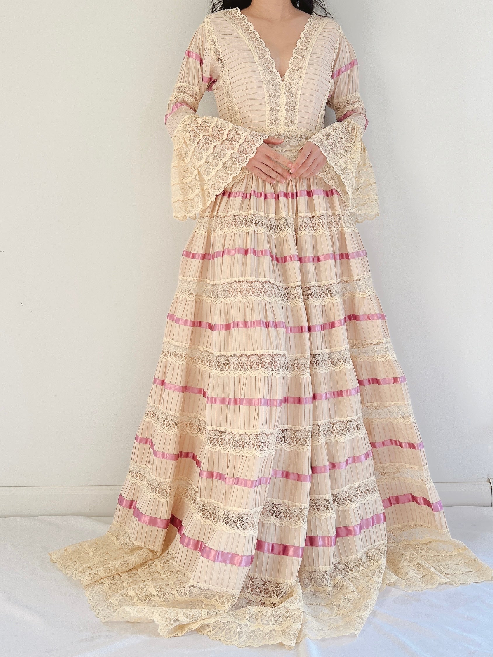 Rare Vintage Light Pink Mexican Wedding Dress - S | G O S S A M E R Rare Vintage Light Pink Mexican Wedding Dress - S | G O S S A M E R