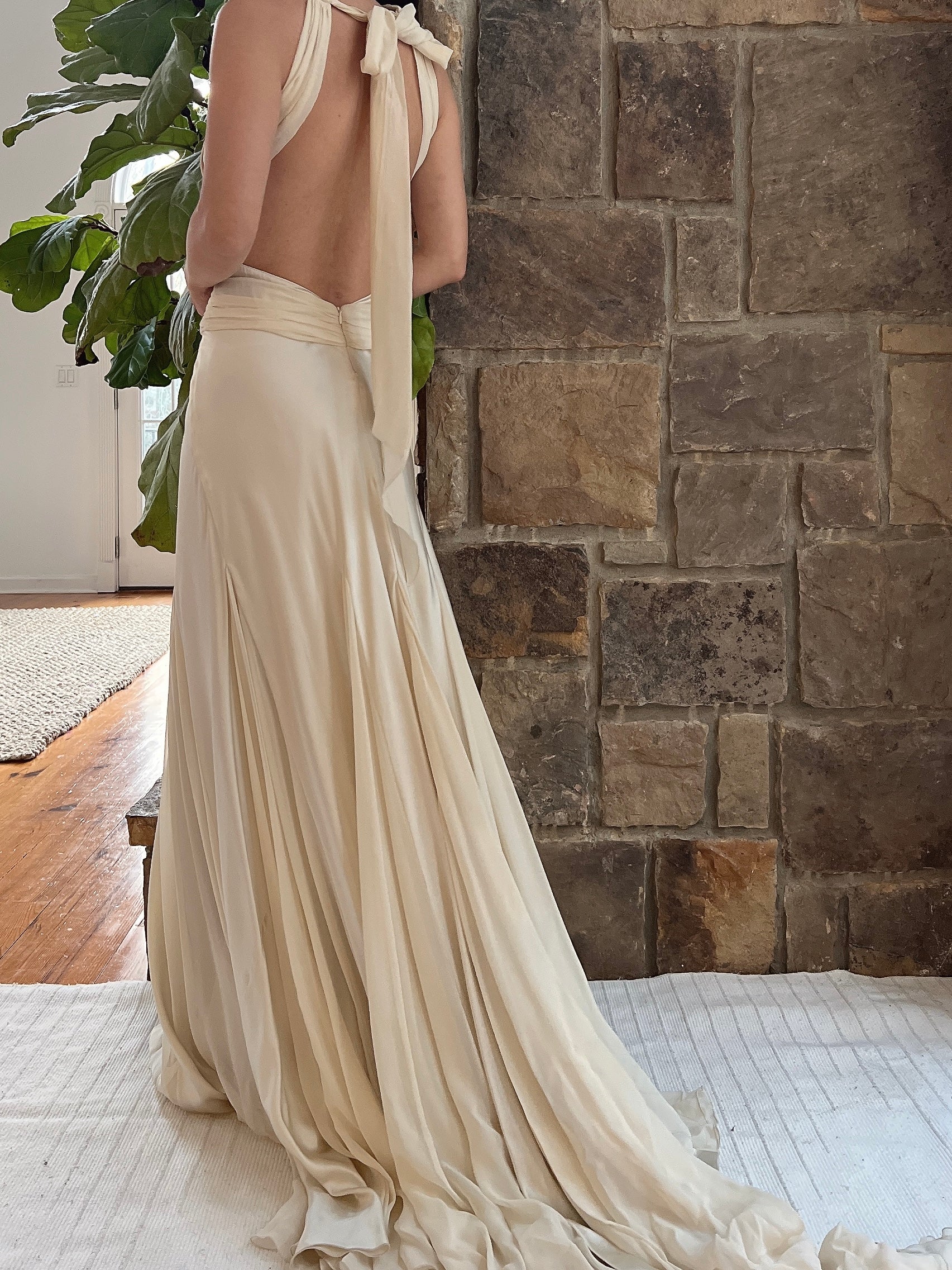 1930s-Inspired Silk Chiffon Bias Cut Gown - M/L | G O S S A M E R 1930s-Inspired Silk Chiffon Bias Cut Gown - M/L | G O S S A M E R