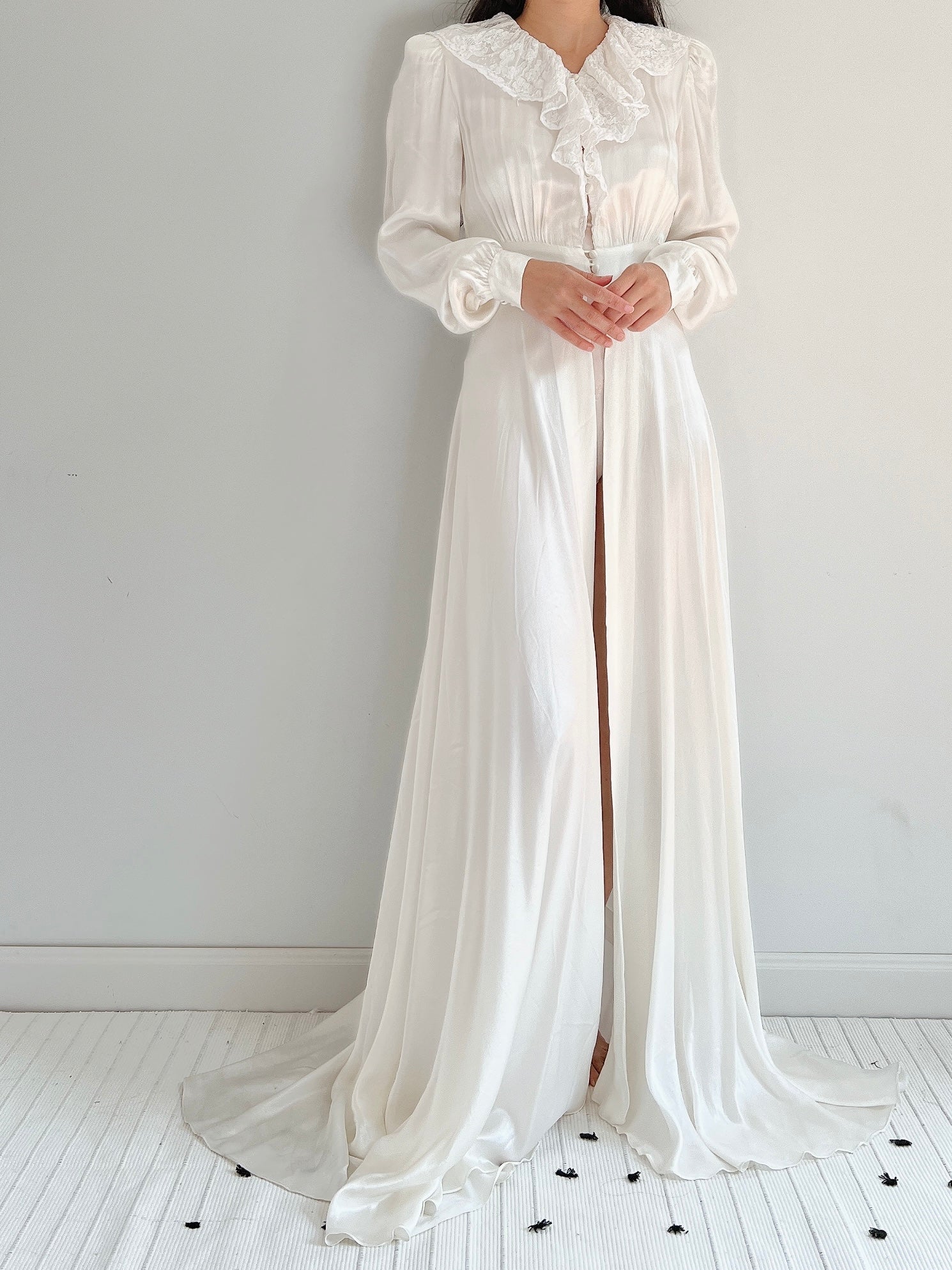 1940s satin dressing gown 1940s Candlelight Satin Dressing Gown