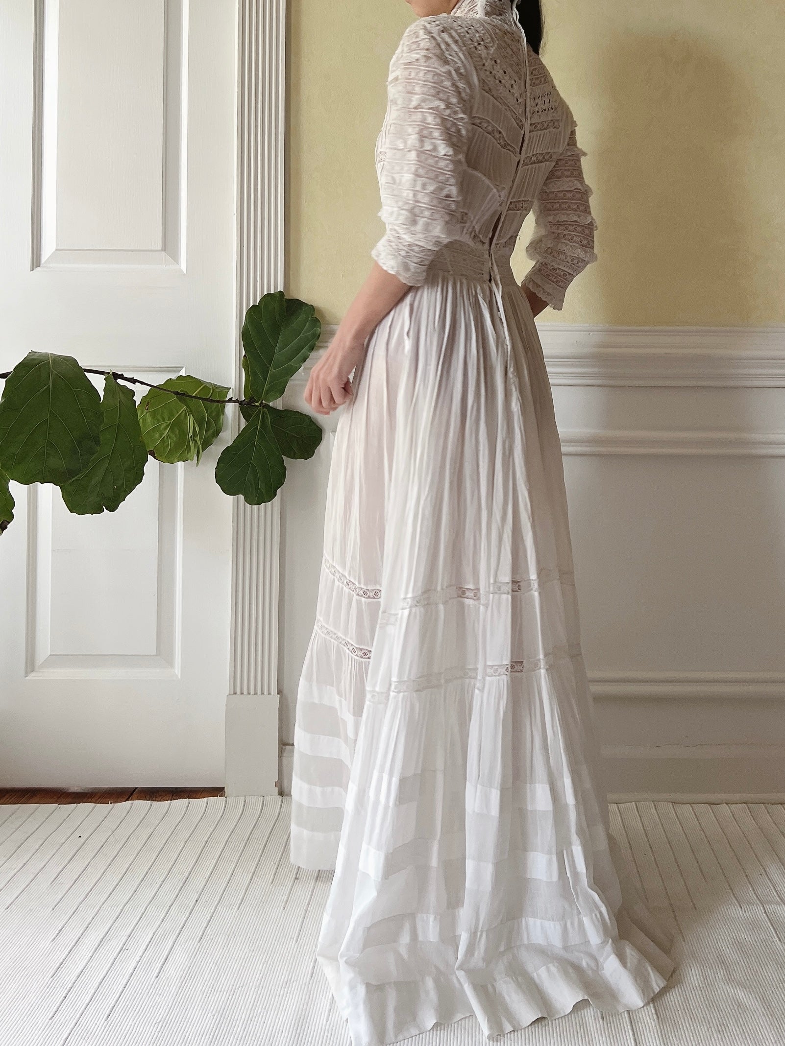 Victorian Cotton Lace and Embroidered Dress - XS | G O S S A M E R Victorian Cotton Lace and Embroidered Dress - XS | G O S S A M E R