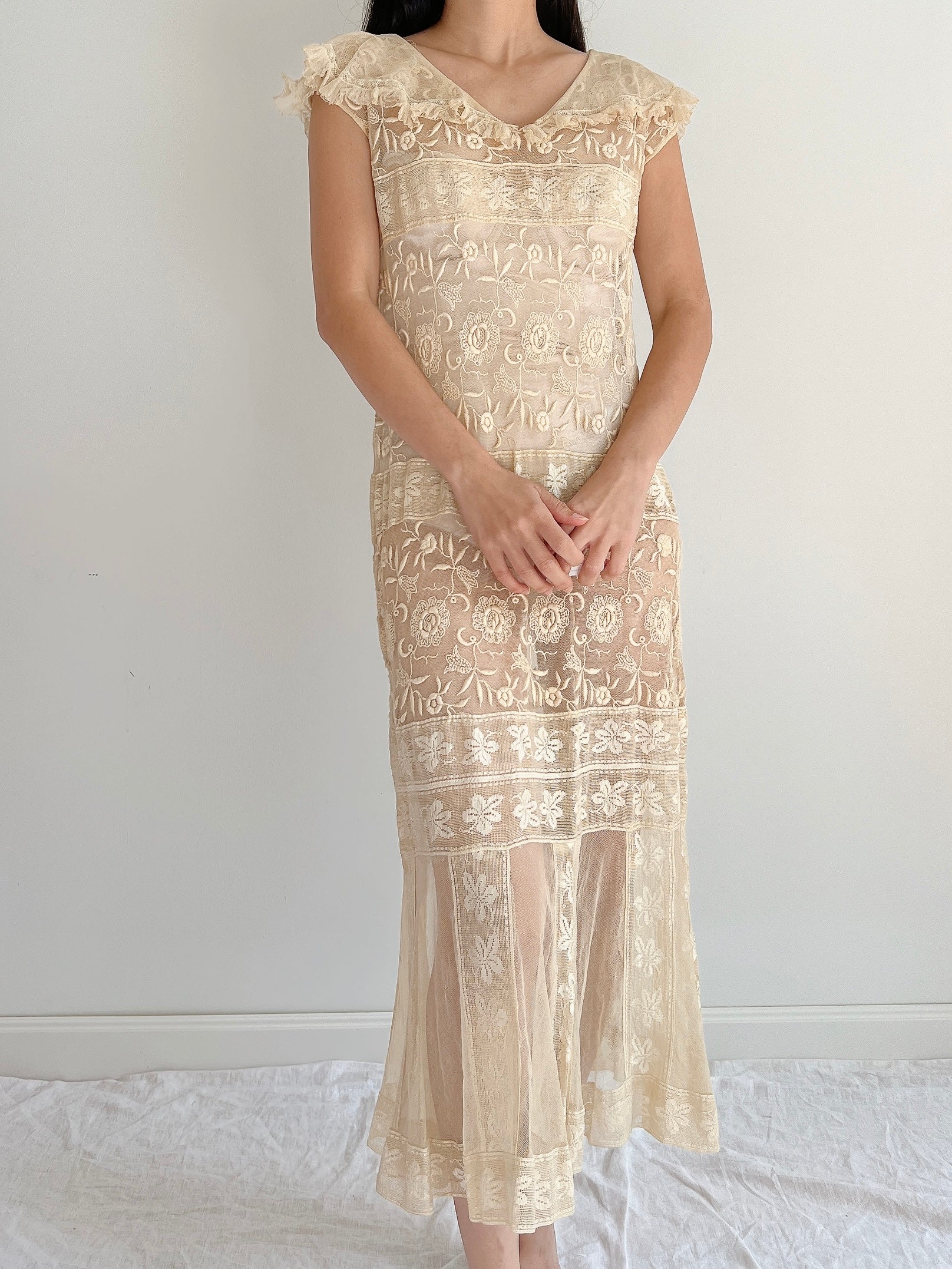 ecru lace dress A.L.C. Astrid Lace Midi Dress in Ecru, Size 6