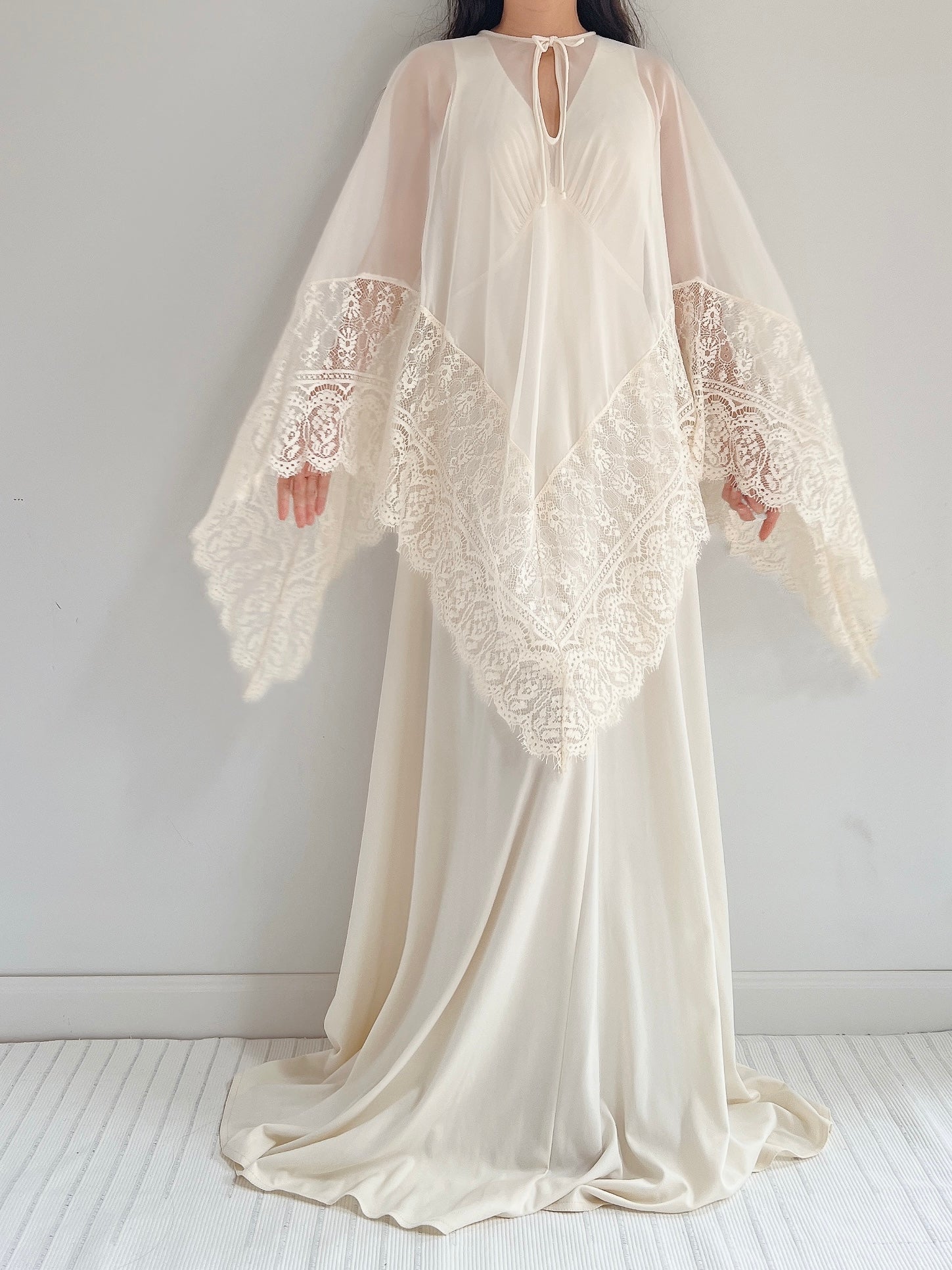 Vintage 2-Piece Chiffon and Jersey Gown - S