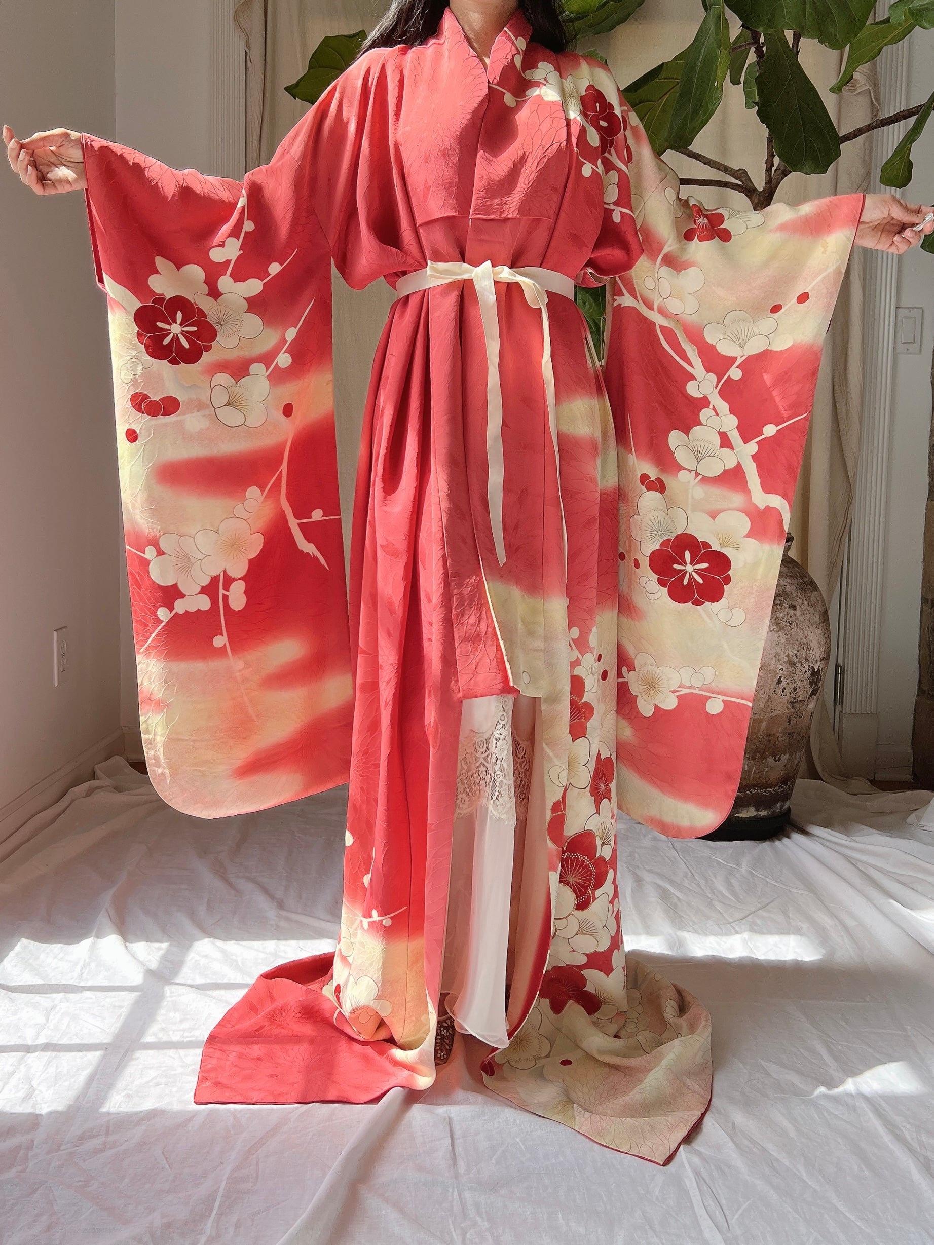 Vintage Silk Floral Kimono - OSFM