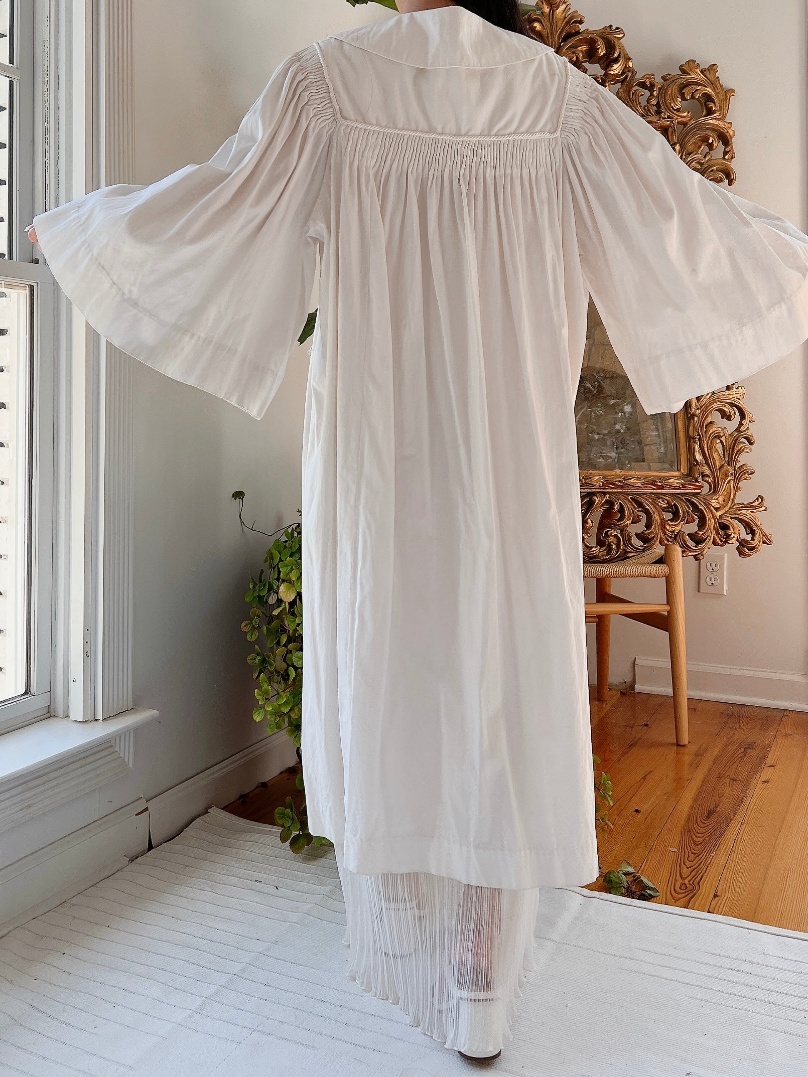 Spring Graduation Linen Antique Linen Graduation Robe - OSFM | G O S S A M E R