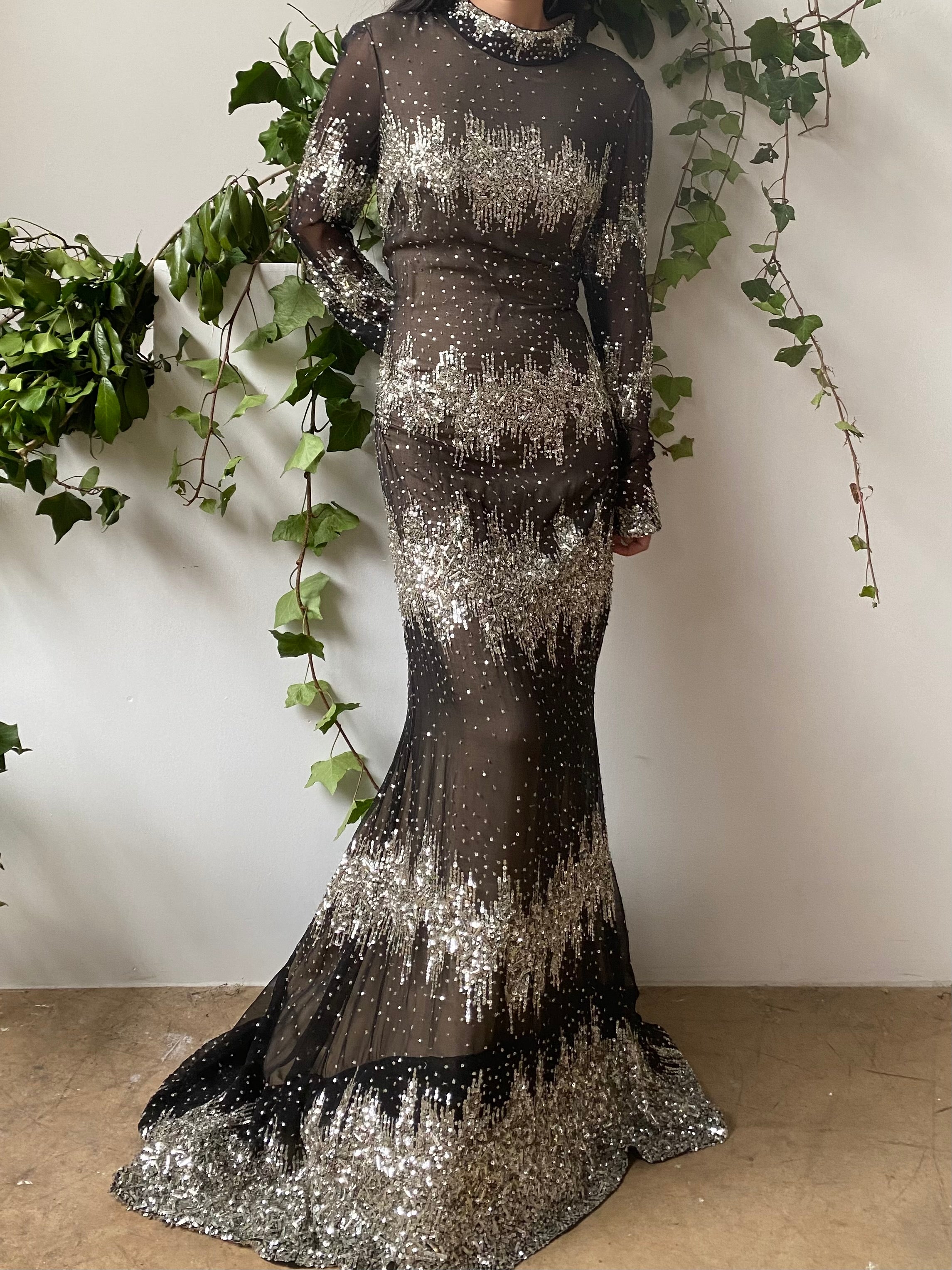 J. Mendel Silk Sequined Beaded Gown - M/8 J. Mendel Silk Sequined Beaded Gown - M/8