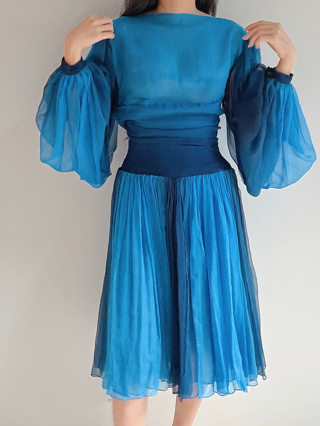 Vintage Pauline Trigere Silk Balloon Sleeve Dress