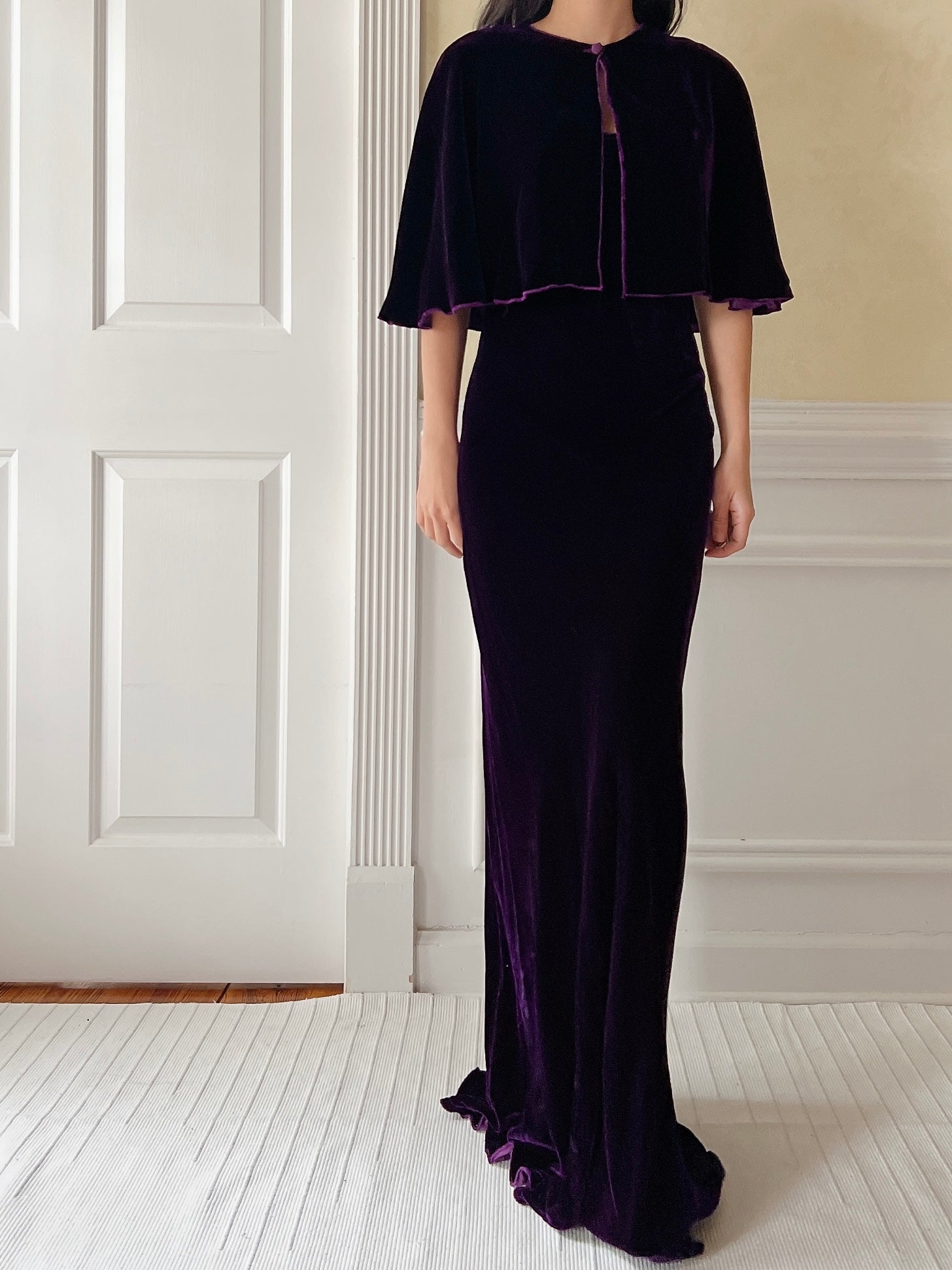 Vintage Amethyst Silk Velvet Dress and Cape - XS/S
