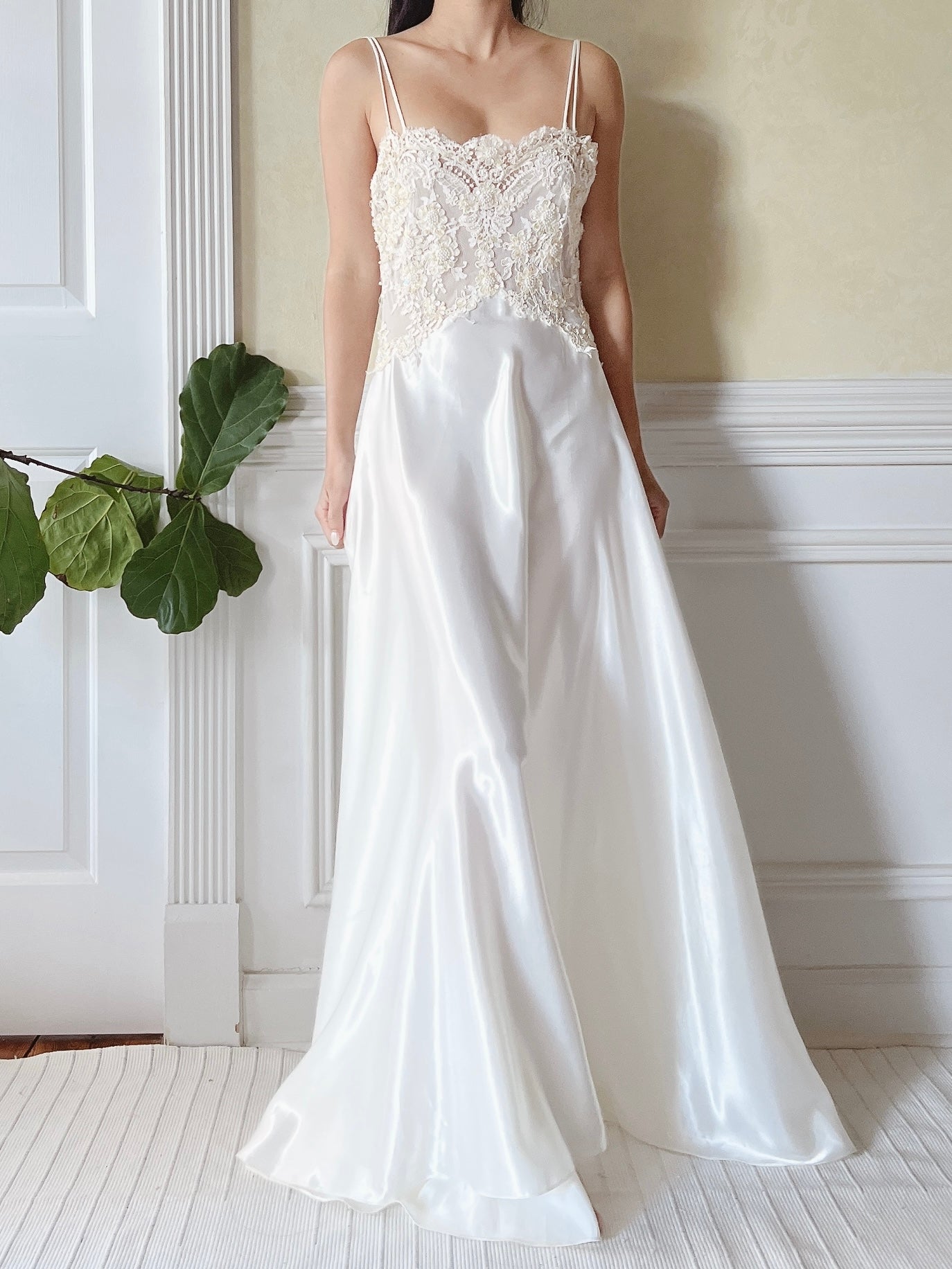 Vintage Ivory Corded Lace and Satin Dress - S | G O S S A M E R Vintage Ivory Corded Lace and Satin Dress - S | G O S S A M E R