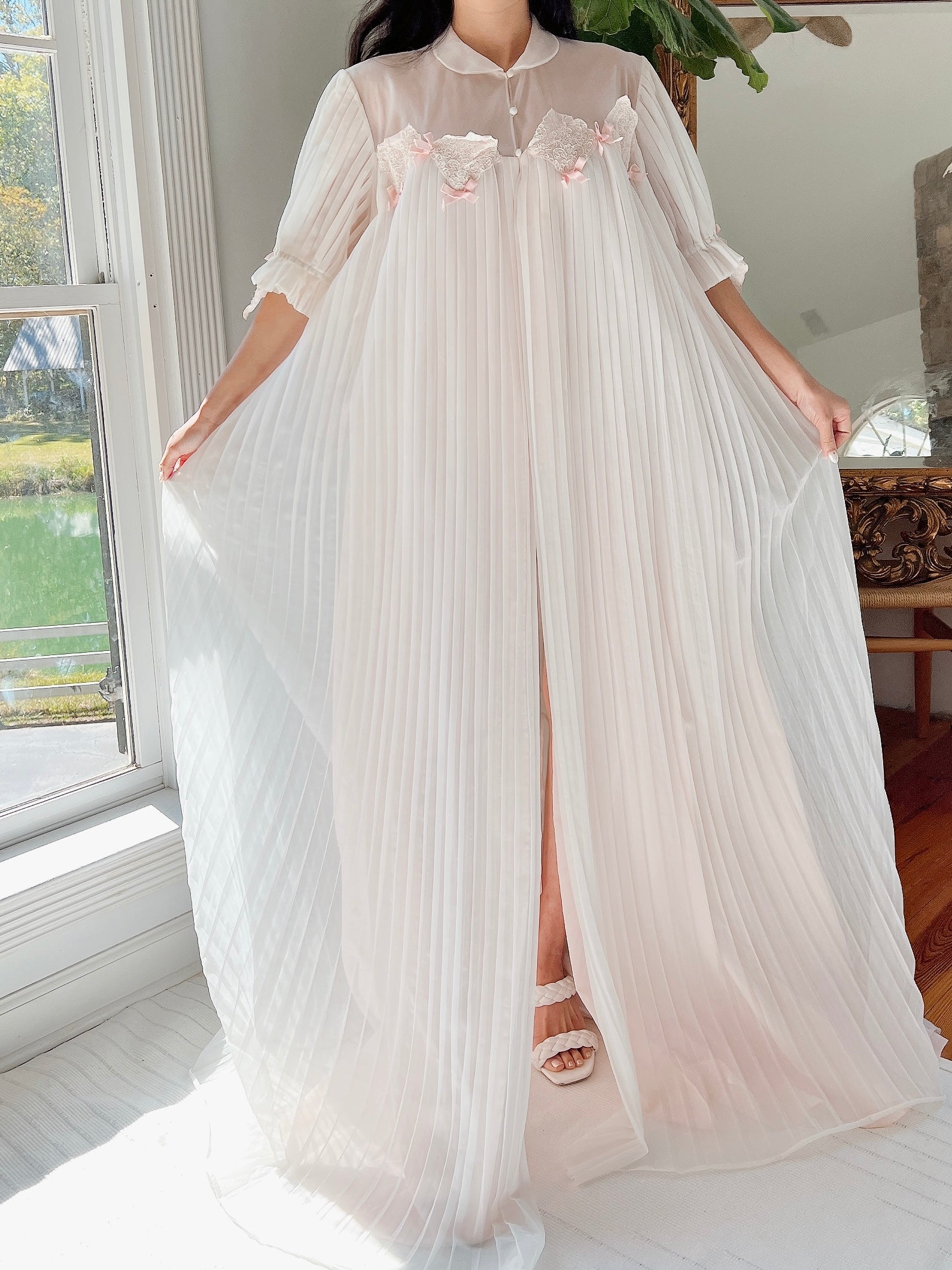light pink dressing gown Long linen robe M / Black