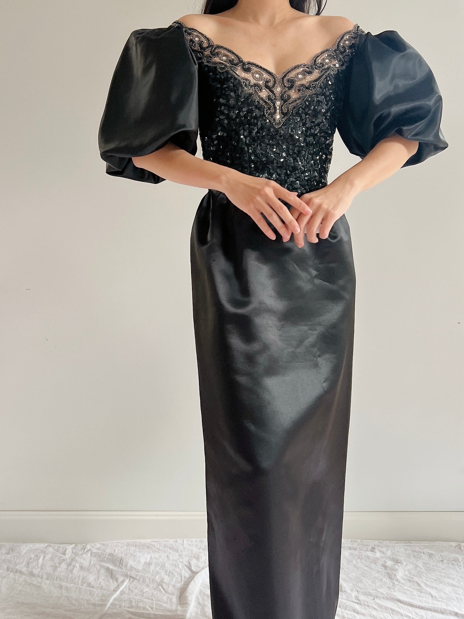 Vintage Puff Sleeve Satin Gown - XS/S