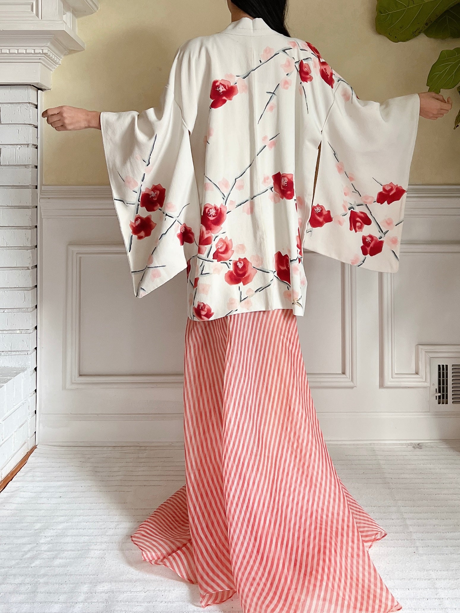 Vintage Ivory Silk Kimono Jacket - OSFM