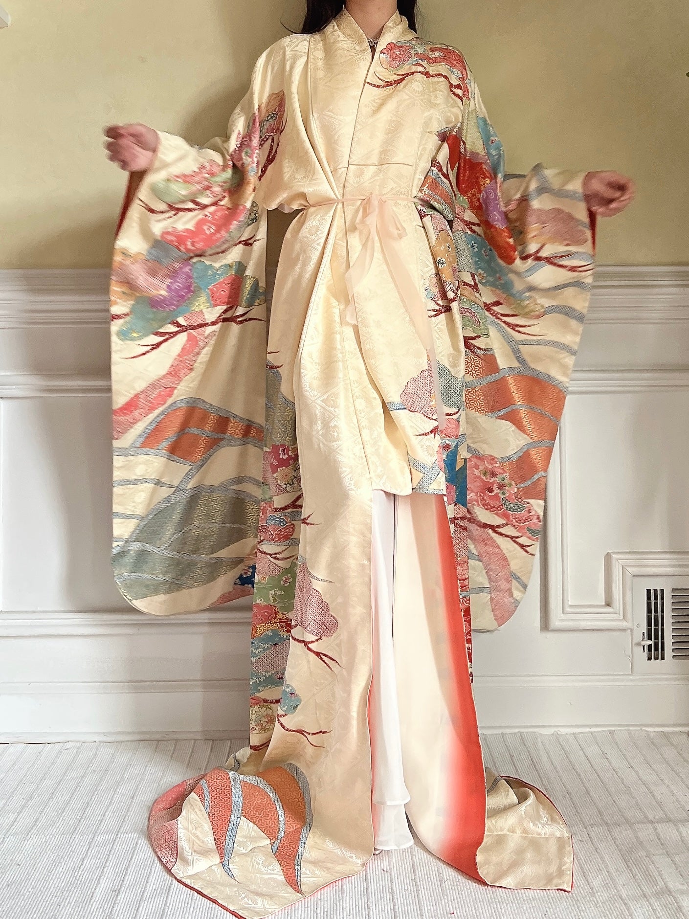 Vintage Silk Pastel Gold Kimono - OSFM