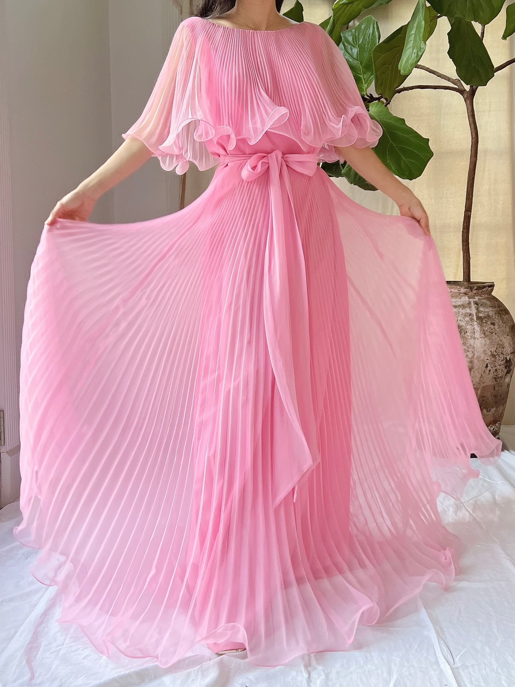 Vintage Pleated Cape Collar Dress - S | G O S S A M E R Vintage Pleated Cape Collar Dress - S | G O S S A M E R