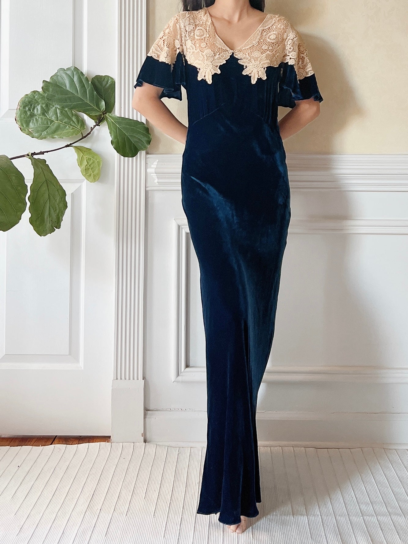 1930s Sapphire Silk Velvet Dress - XS