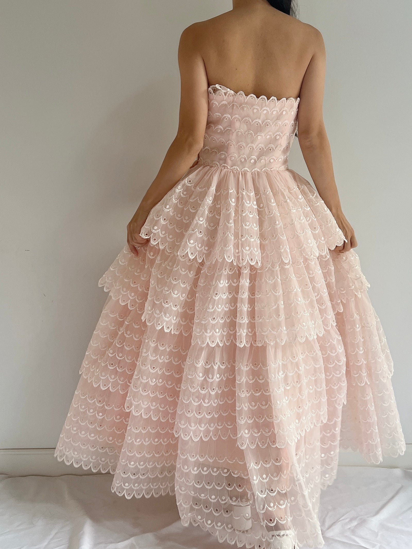 1950s Pink Tiered Embroidered Dress - S