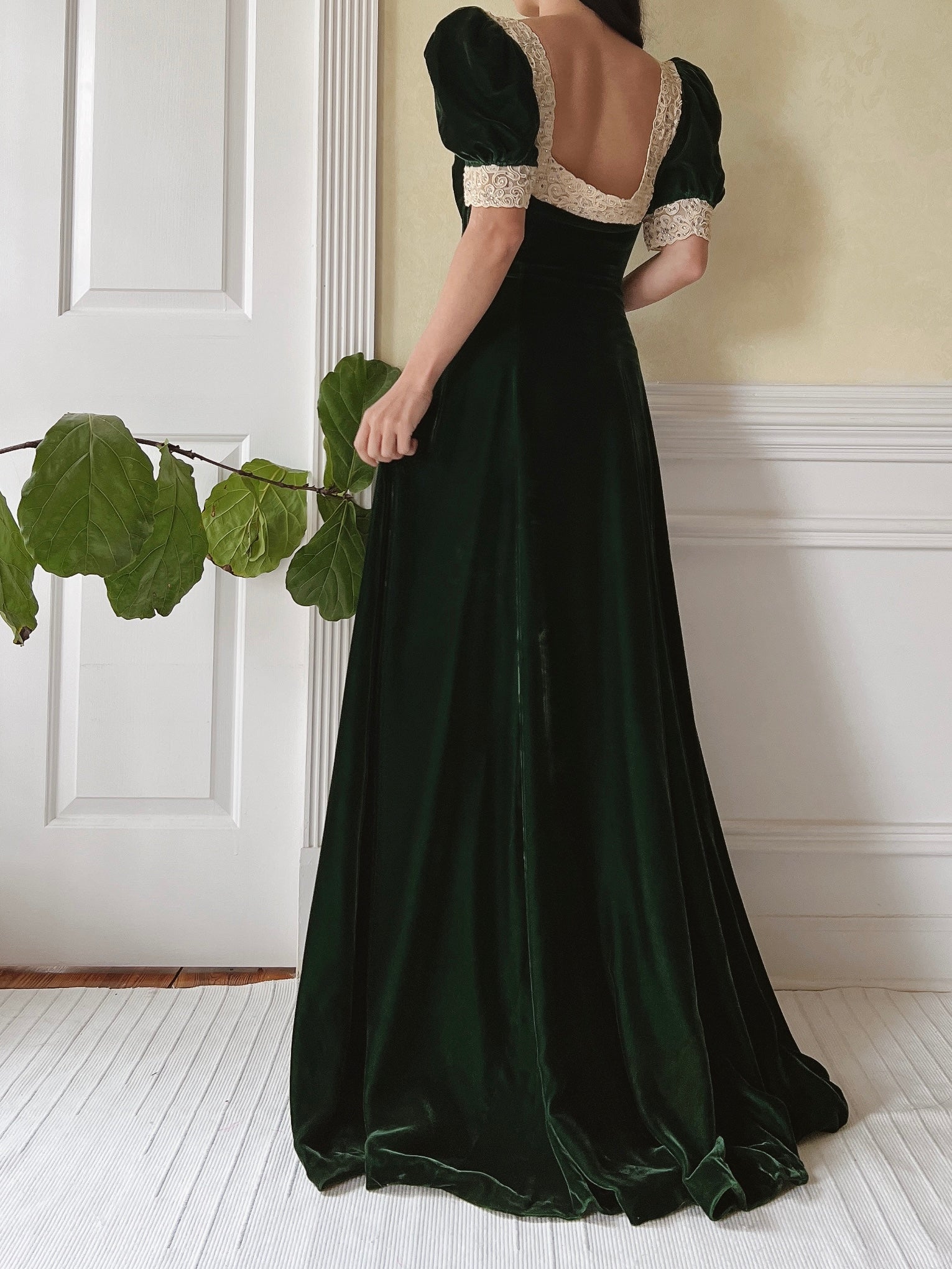 1930s Emerald Silk Velvet Gown - S | G O S S A M E R 1930s Emerald Silk Velvet Gown - S | G O S S A M E R