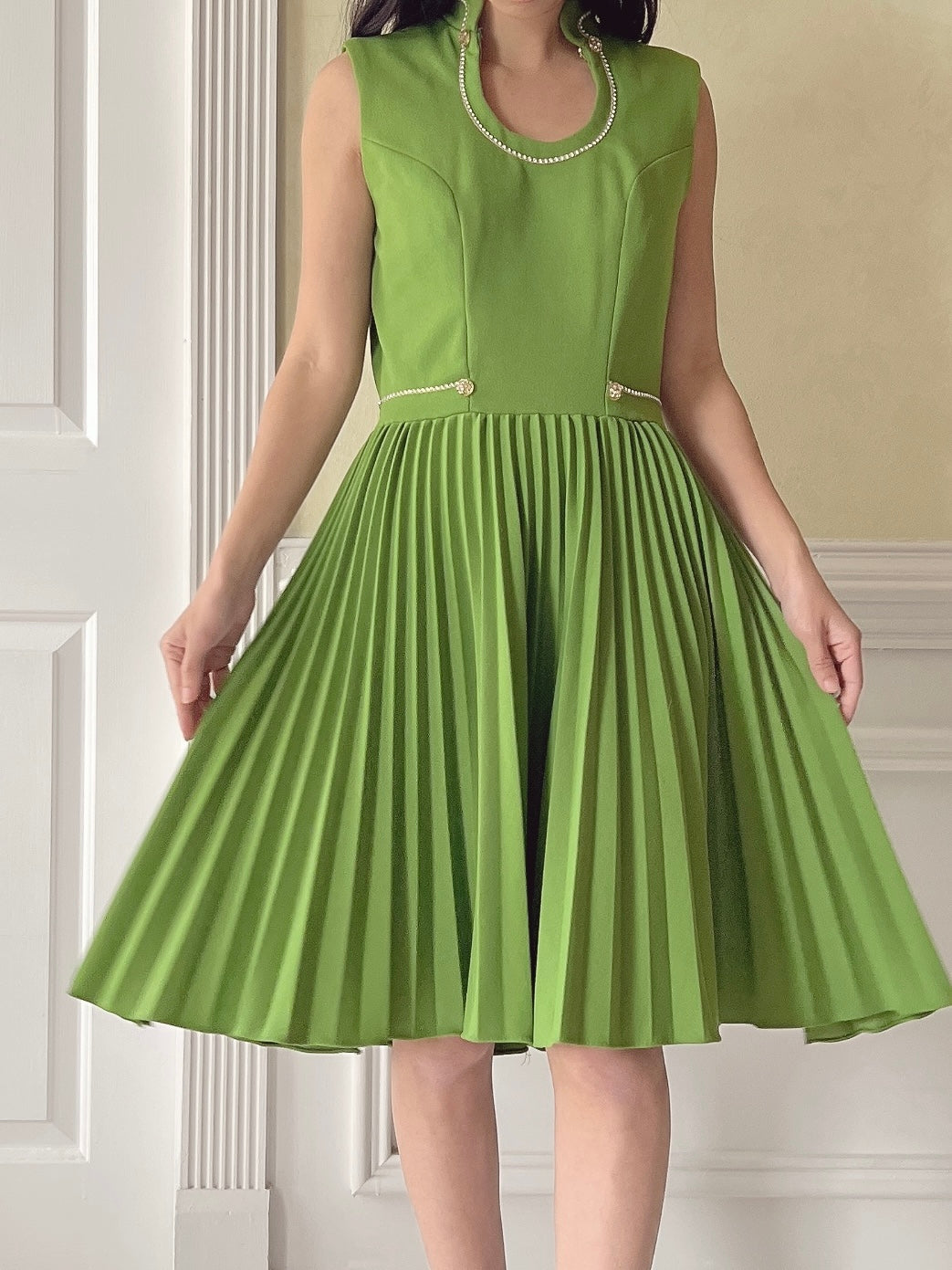 Vintage Green Rayon Pleated Dress - S
