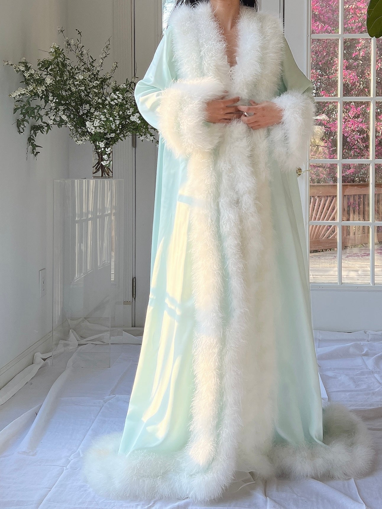 mesh dressing gown with fur trim HGps8w Women's Fur Trim Maxi Gown Kimono Robe Long Sleeve Belted Sheer Mesh Wedding Bride Robe Nightgown Sleepwear at Amazon Women's Clothing store
