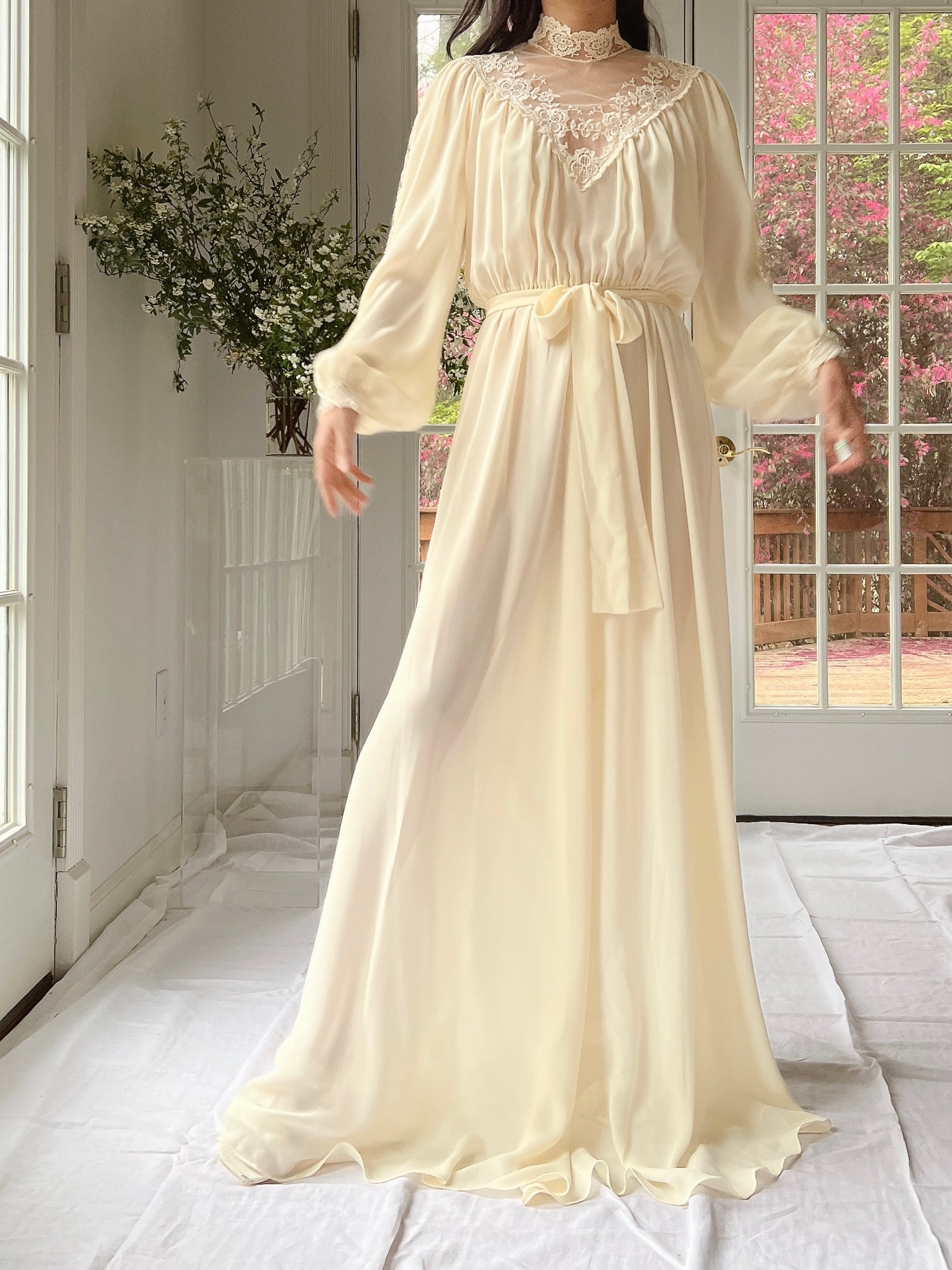 1970's Chiffon Poet Sleeves Gown - M