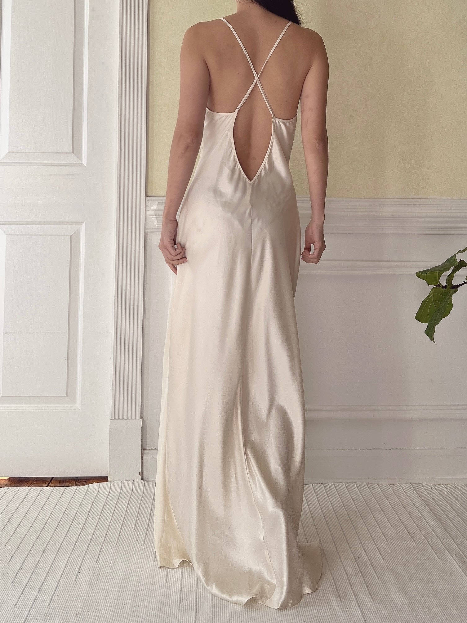Vintage Ivory Lace and Satin Slip Dress - M | G O S S A M E R Vintage Ivory Lace and Satin Slip Dress - M | G O S S A M E R