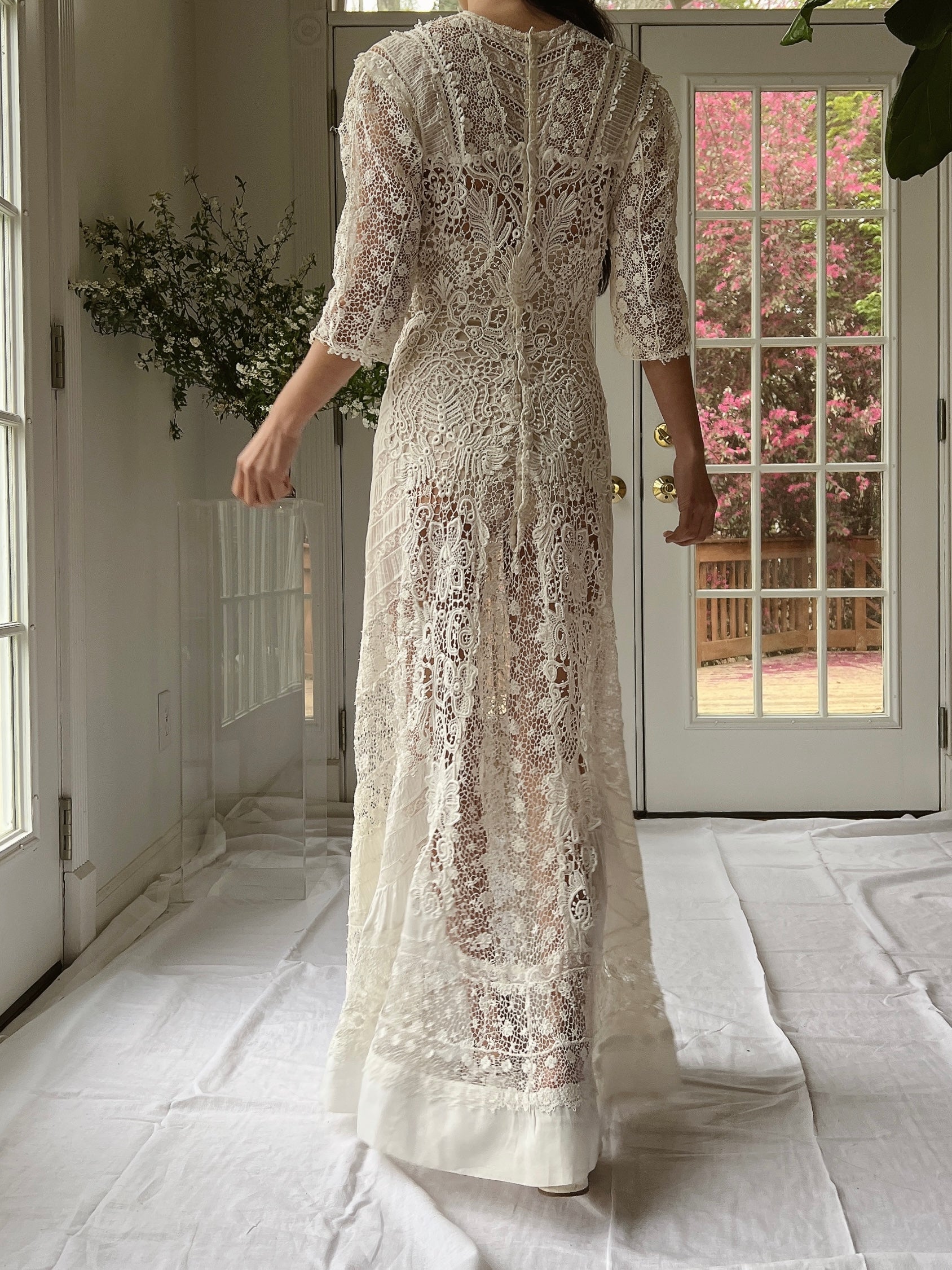 Antique Crochet Embroidered Dress - XS/S