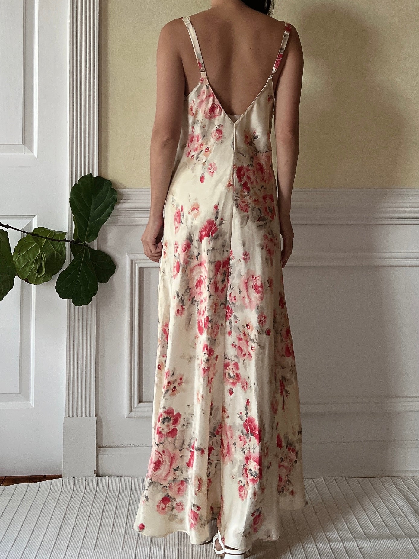 Vintage Oscar de la Renta Satin Floral Slip Dress - S/M | G O S S A M E R Vintage Oscar de la Renta Satin Floral Slip Dress - S/M | G O S S A M E R