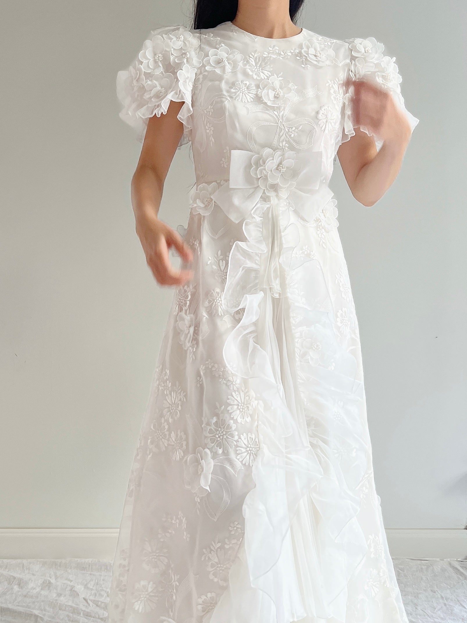 Vintage White 3D Floral Dress - S