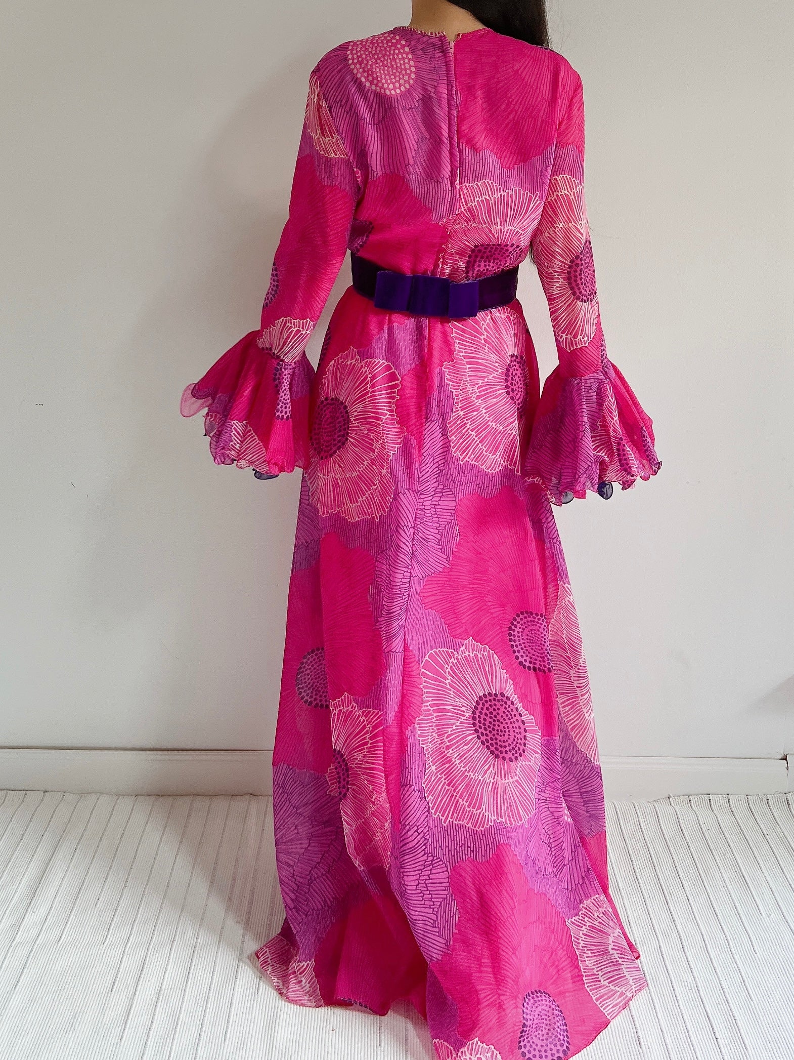 1950's Lace Illusion Net Organdy Lace Gown - M 1950's Lace Illusion Net Organdy Lace Gown - M