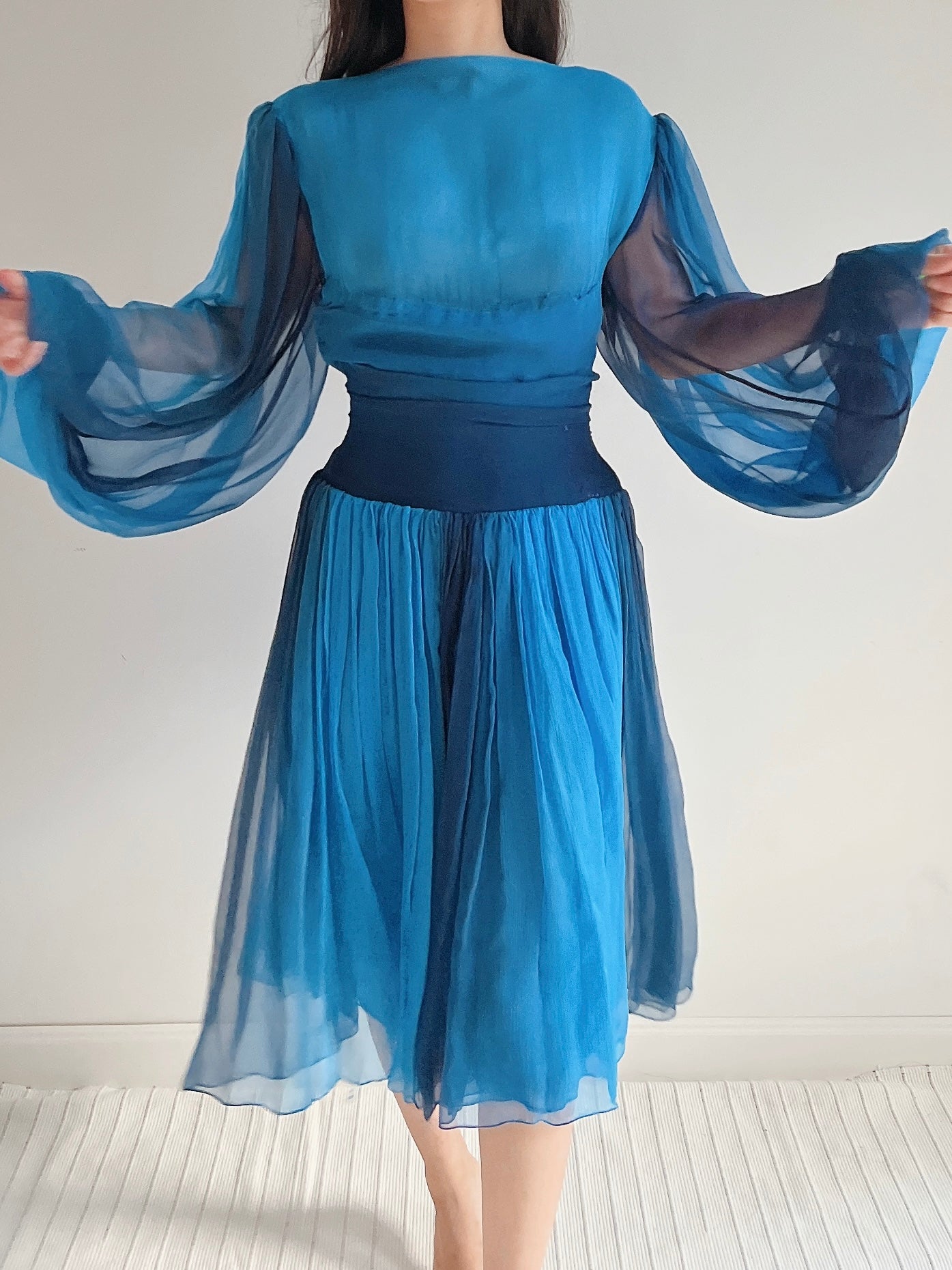 Vintage Pauline Trigere Silk Balloon Sleeve Dress - M