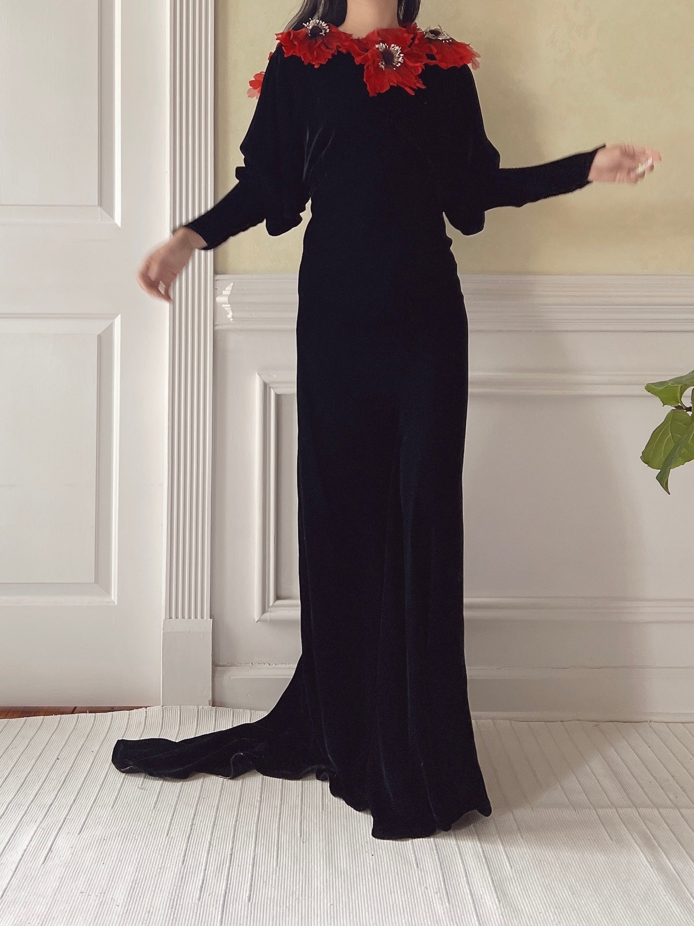 1930s Silk Velvet Gown - S/M